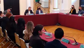 Escucha ADM a jóvenes sonorenses