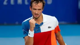 Tenistas rusos llaman a la paz en Ucrania