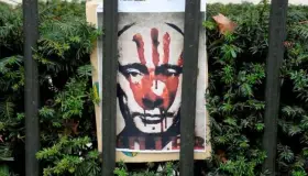 Suplica magnate ruso de medios a Putin en primera plana que pare la guerra