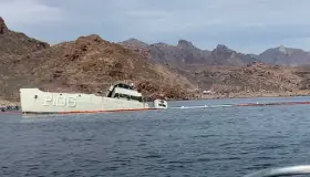 Llevan a cabo hundimiento de buque para crear arrecife artificial
