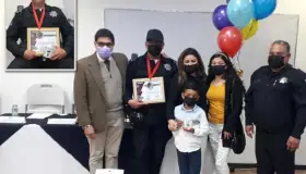 Reconocen acto heroico de oficial de Policía