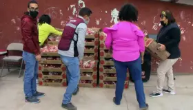 Canalizan tomate a la población