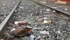 Pierde hombre extremidades al venir ‘trampeado’ en tren; pierde la vida horas después