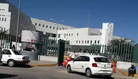 Lesionan a persona con arma blanca y huyen del lugar