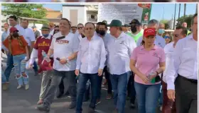 Encabeza Gobernador desfile del Día del Trabajo