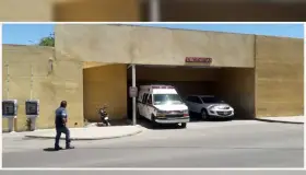 Auxilian a persona lesionada