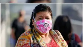 Hay opiniones encontradas sobre el cubrebocas