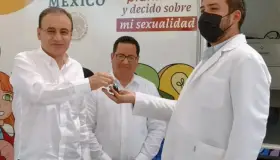 Informan a jóvenes sobre sus derechos sexuales