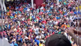 Sale Caravana migrante de Tapachula rumbo a Tuxtla Gutiérrez