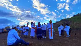 Piden por la Madre Tierra en el día del Solsticio