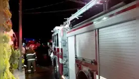 Explota aire acondicionado y provoca incendio en vivienda