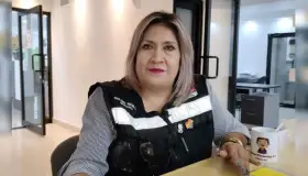 Atiende regidora Edith Reichel problemática de alumbrado público