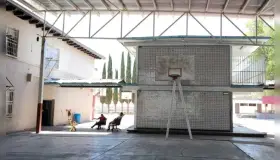 Llaman a cuidar y vigilar planteles educativos