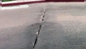 Denuncian daños en puente de Villa Sonora