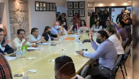 Aprueba cabildo importantes acuerdos y dictámenes