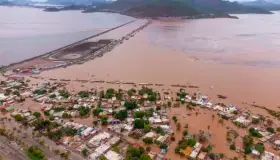 Recibirán damnificados apoyo de 35 mil pesos