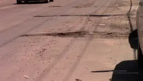 Baches complican vialidad