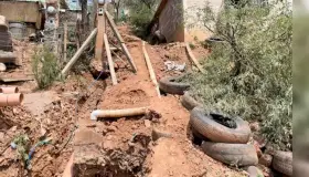 Construyen otra escalinata en la colonia Artículo 27