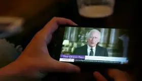 Rey Carlos III da su primer mensaje tras la muerte de su madre