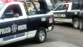 Llevaba ‘boxers’ y calcetines, pero sin pagarlos