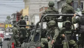 Llama AMLO a estados a mantener extensión de las Fuerzas Armadas