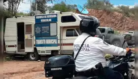 Llaman a adquirir el revisado vehicular
