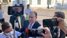 Van por iniciativa de reforma a la Ley 4 de la Unison