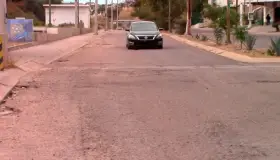 Denuncian residentes de Bellotas fugas de aguas y baches