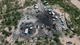 Detienen rescate en El Pinabete por cambio de contratista: AMLO