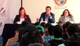 Motiva Unison a estudiantes con foro de Negocios y Frontera