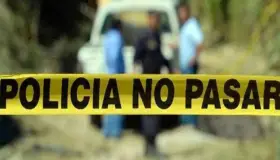 Irrumpen residencia y ‘levantan’ a persona; provocan incendio