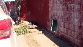 Sufre daños barda de jardín de niños de Las Bellotas