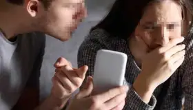 Amenaza a pareja de muerte; la acusa de serle infiel