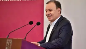 Gobernador Durazo acompañará a AMLO en marcha