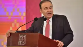 Gobierno estatal municipalizará organismo operador de agua en Guaymas