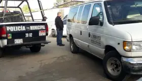 Queda persona sin vida en la vía pública