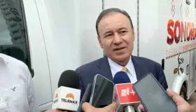 Hechos de violencia contra comercios son en reacción a operativo: Durazo