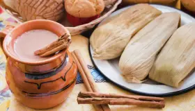 Importante moderar consumo de alimentos en Navidad: Nutrióloga