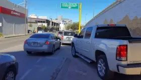 Provoca caos y molestias acceso a Sentri ante falta de señalamientos