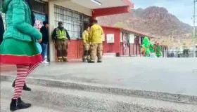 Interrumpe balacera en Guaymas posada y festival navideño en escuela