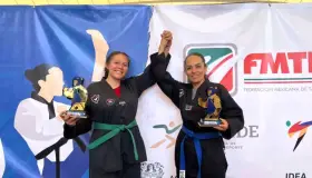 Destacan heptatletas en competencia nacional de Tae Kwon Do