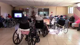 Pide asilo de ancianos patrocinadores para esta Navidad