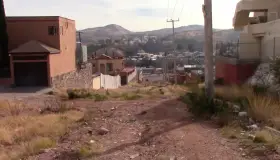 Sin reparar fuga de drenaje en Nuevo Nogales