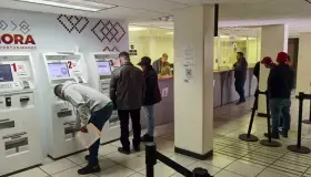 Luce vacía Agencia Fiscal por la época decembrina