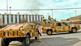 Entra comando a penal de Cd Juárez; mata a 14 y se lleva a 24