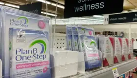 Autorizarán en EU vender píldoras abortivas en las farmacias
