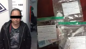 Detienen a mujer en posesión de droga