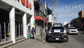 Lo golpean, lo roban y huyen; lo dejan sin su iPhone 13