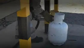 Recomiendan bomberos no sobrellenar tambos de gas