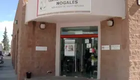 Acuden pocos a vacunarse contra Covid e influenza